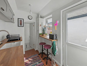 Photo 14- click for photo gallery